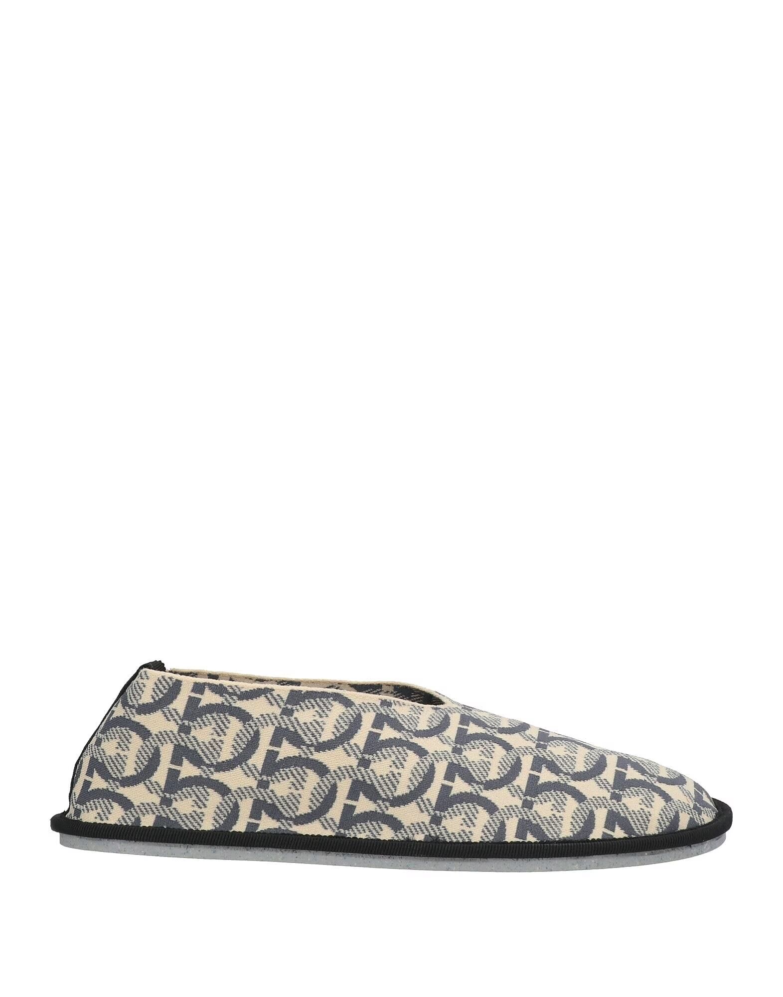 Лоферы Ferragamo, кремовый