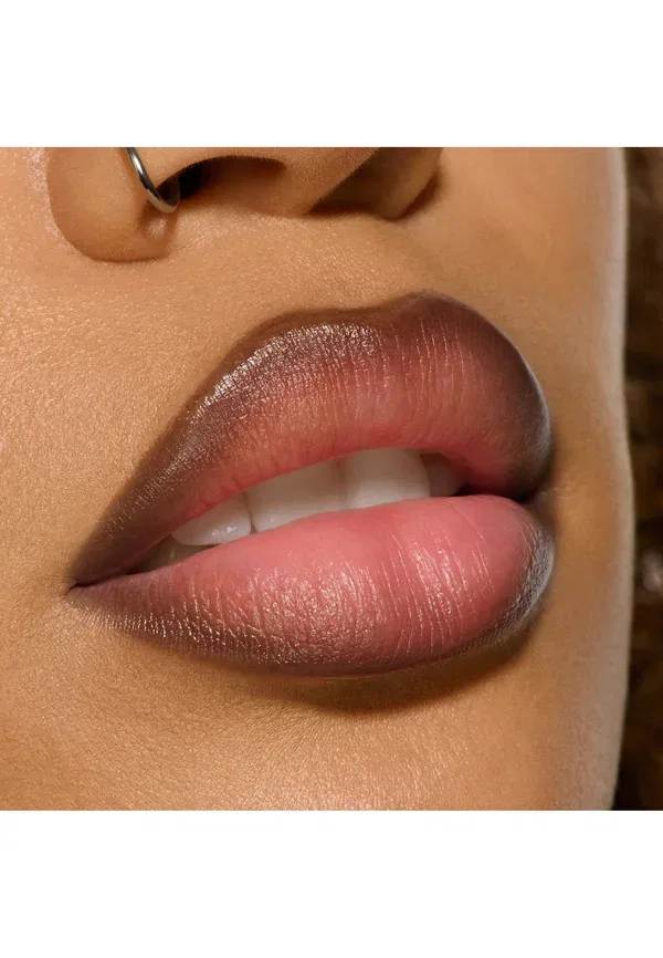 Карандаш для губ 0.25 г Lipglazer - lip liner Mac root for me!, цвет root for me! — фото 4