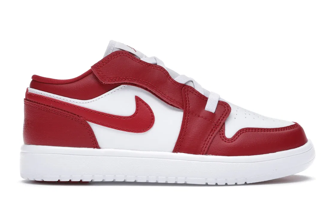 Детские кроссовки Lifestyle Jordan 1 Low, Gym Red/Gym Red-White