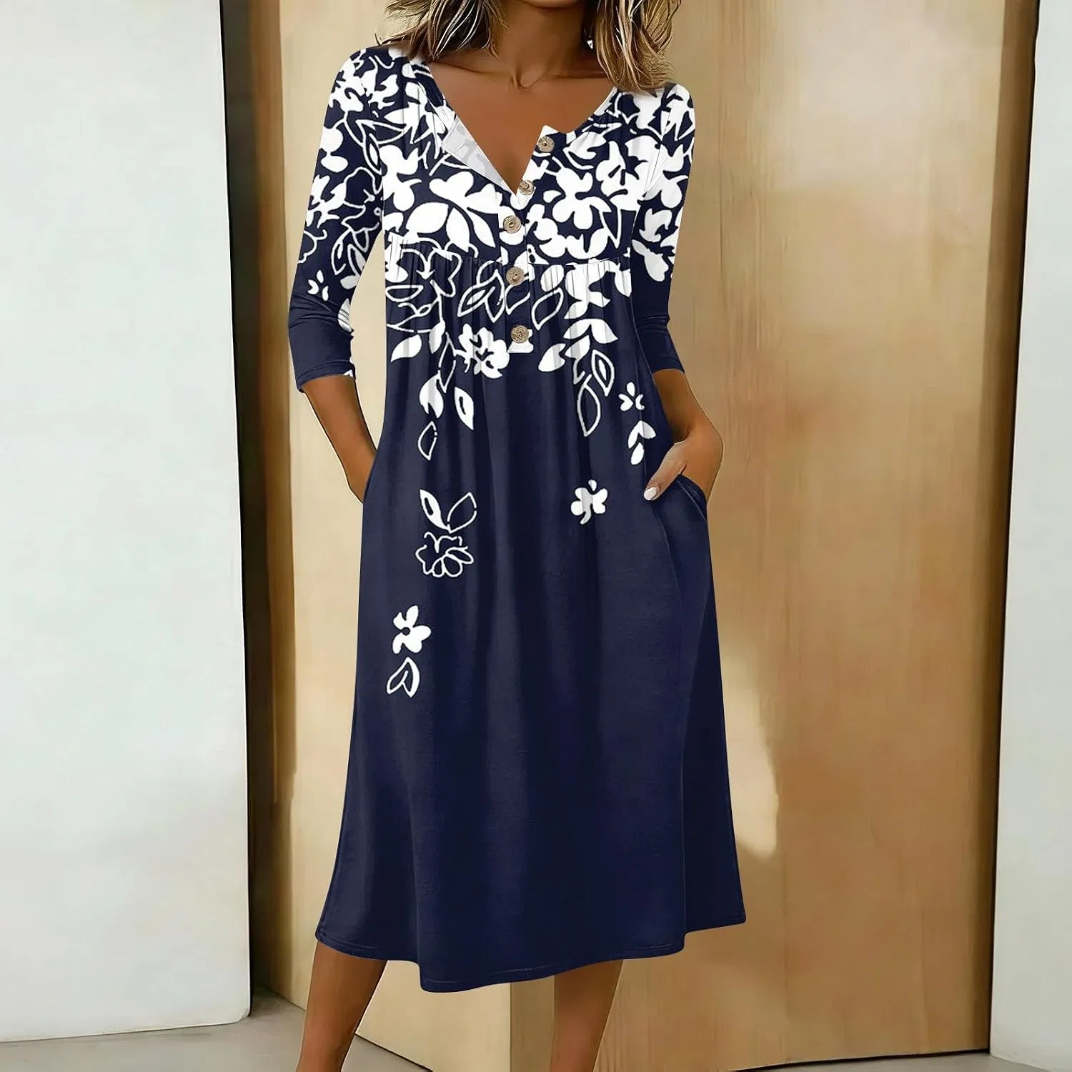 Женское платье-футболка с круглым вырезом и пуговицами Casual, Blue — фото 3