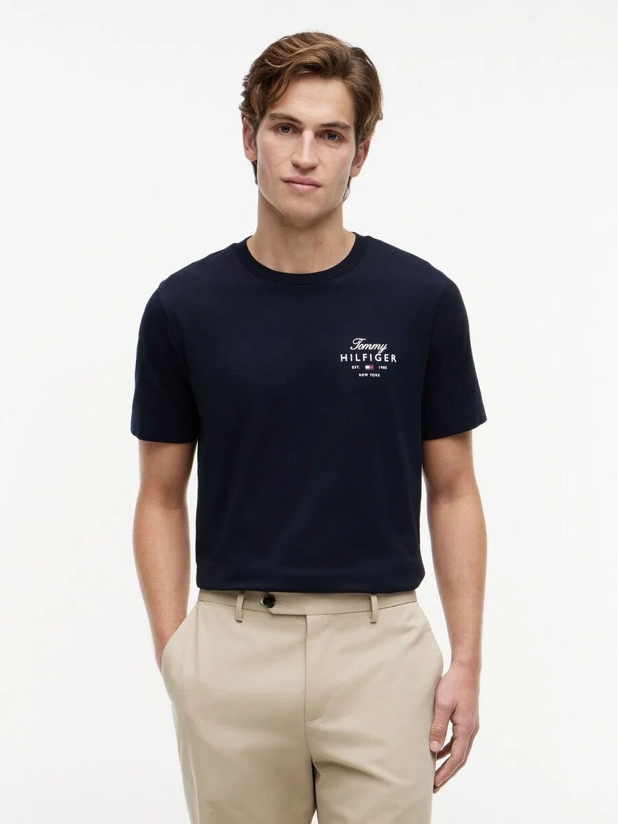 Футболка TOMMY HILFIGER с логотипом, темно-синего цвета — фото 2