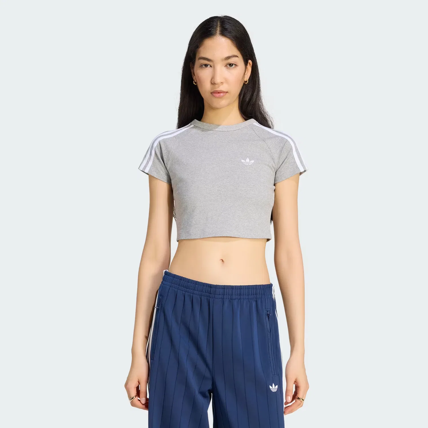 Женская футболка облегающего кроя SST Baby Tee Adidas Originals, серый меланж/белый