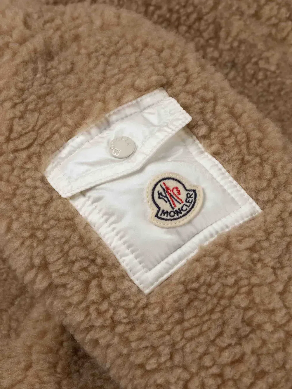 Флисовый комбинезон с капюшоном Moncler Enfant, коричневый — фото 2