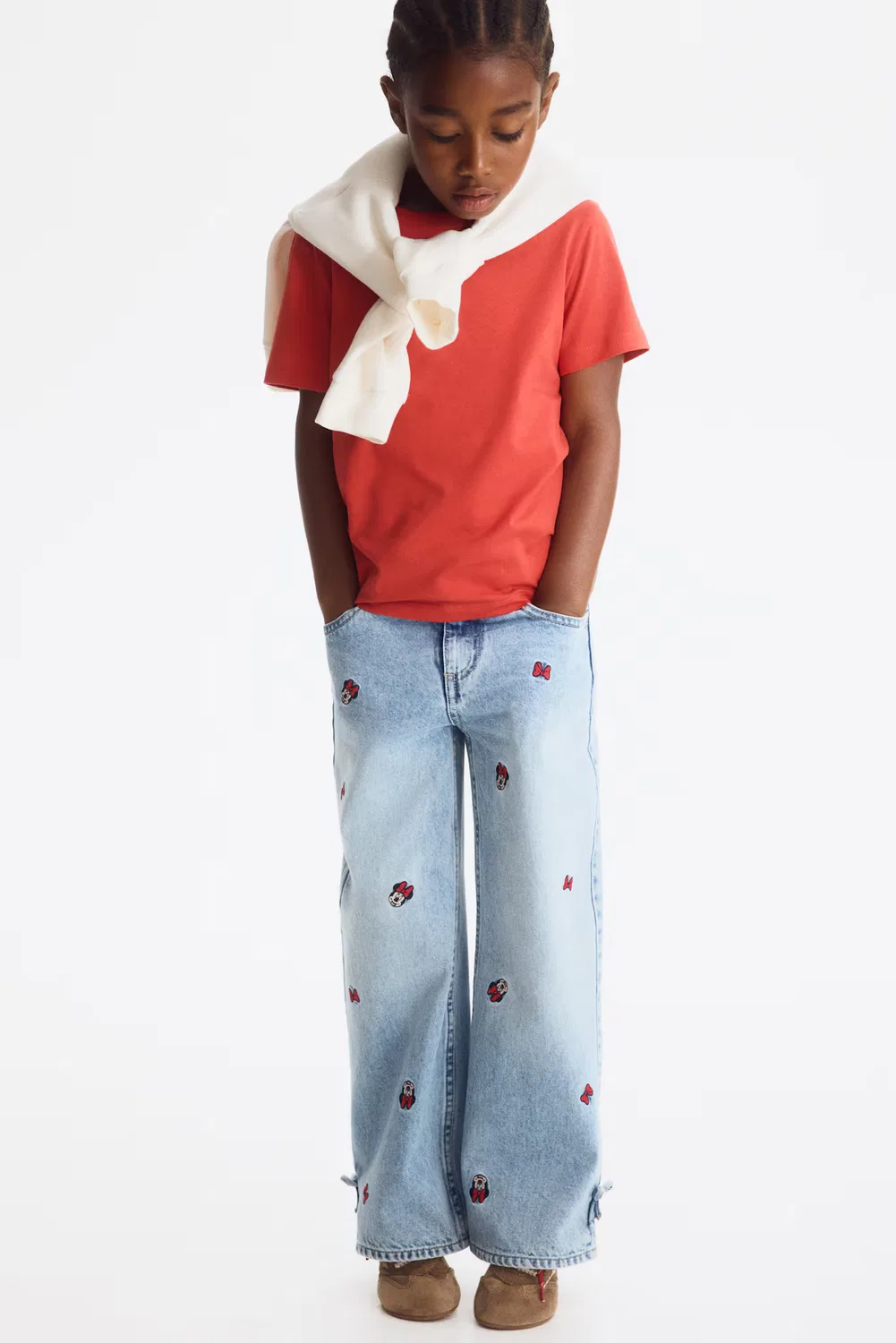 Джинсы с широкими штанинами и принтом H&M, Helles Denimblau/Minnie Maus — фото 2