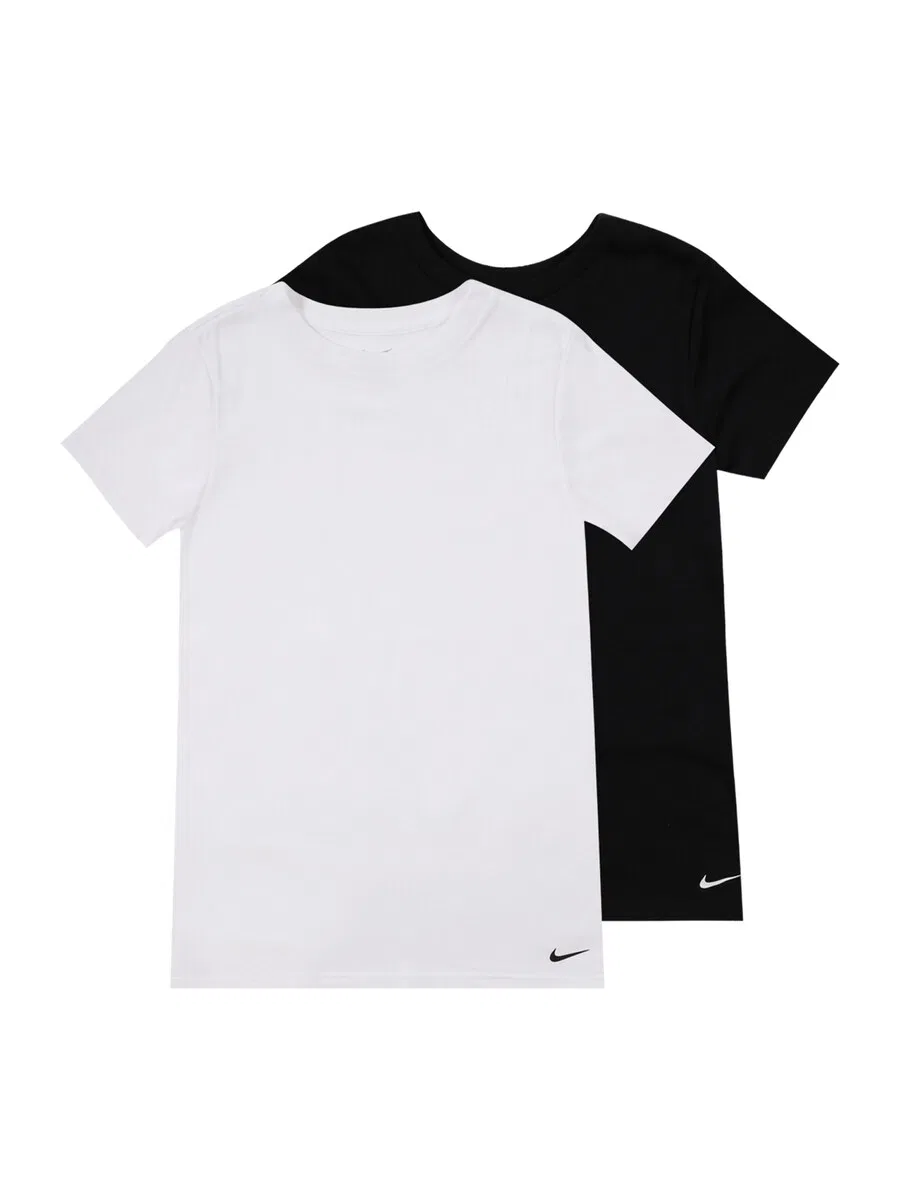 Футболка Nike Sportswear черного и белого цвета
