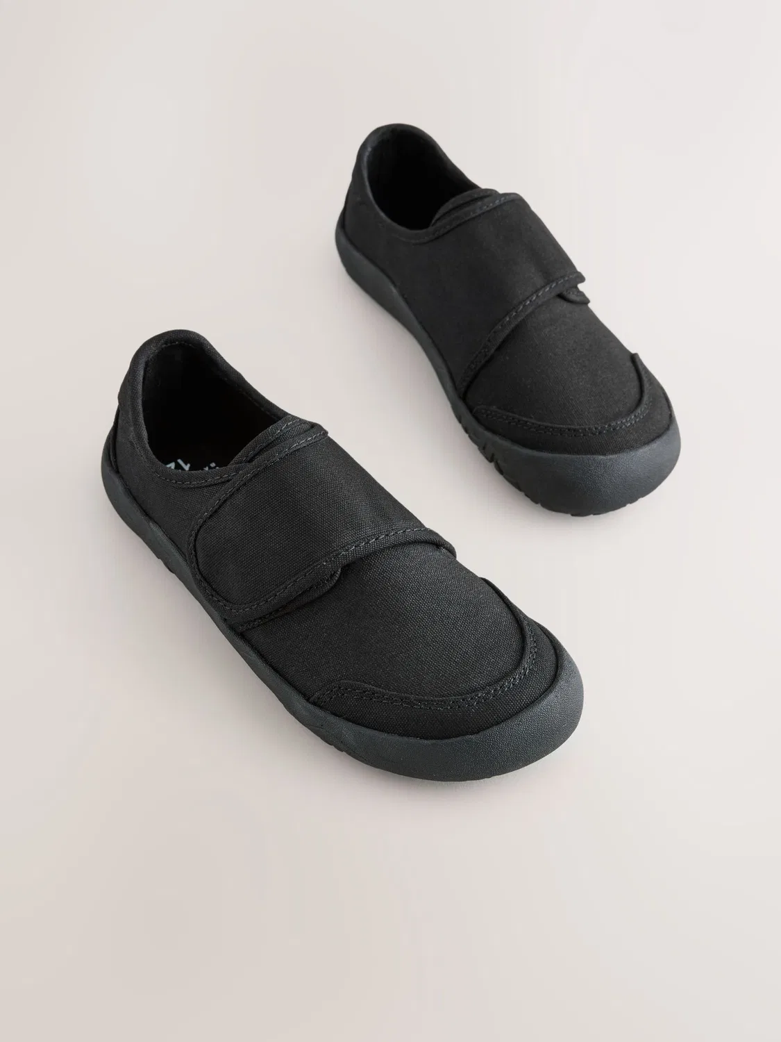 Босоножки-балетки Barefoot Plimsoles Next, черные