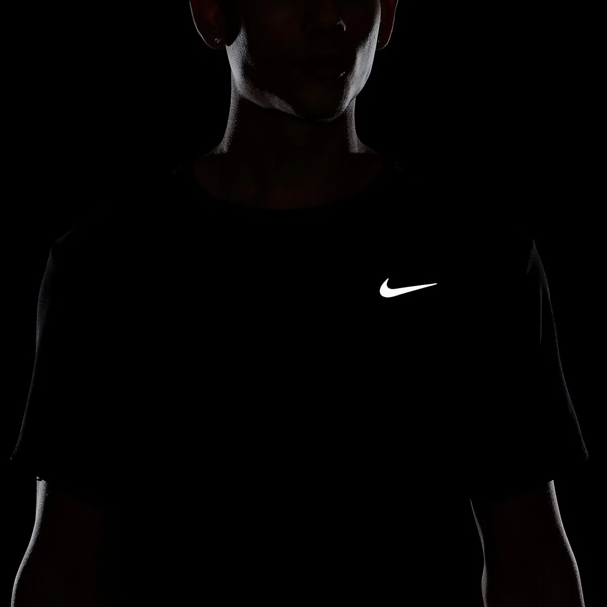Мужская футболка Nike Dri-FIT UV Miler, Black Reflective Silv — фото 2