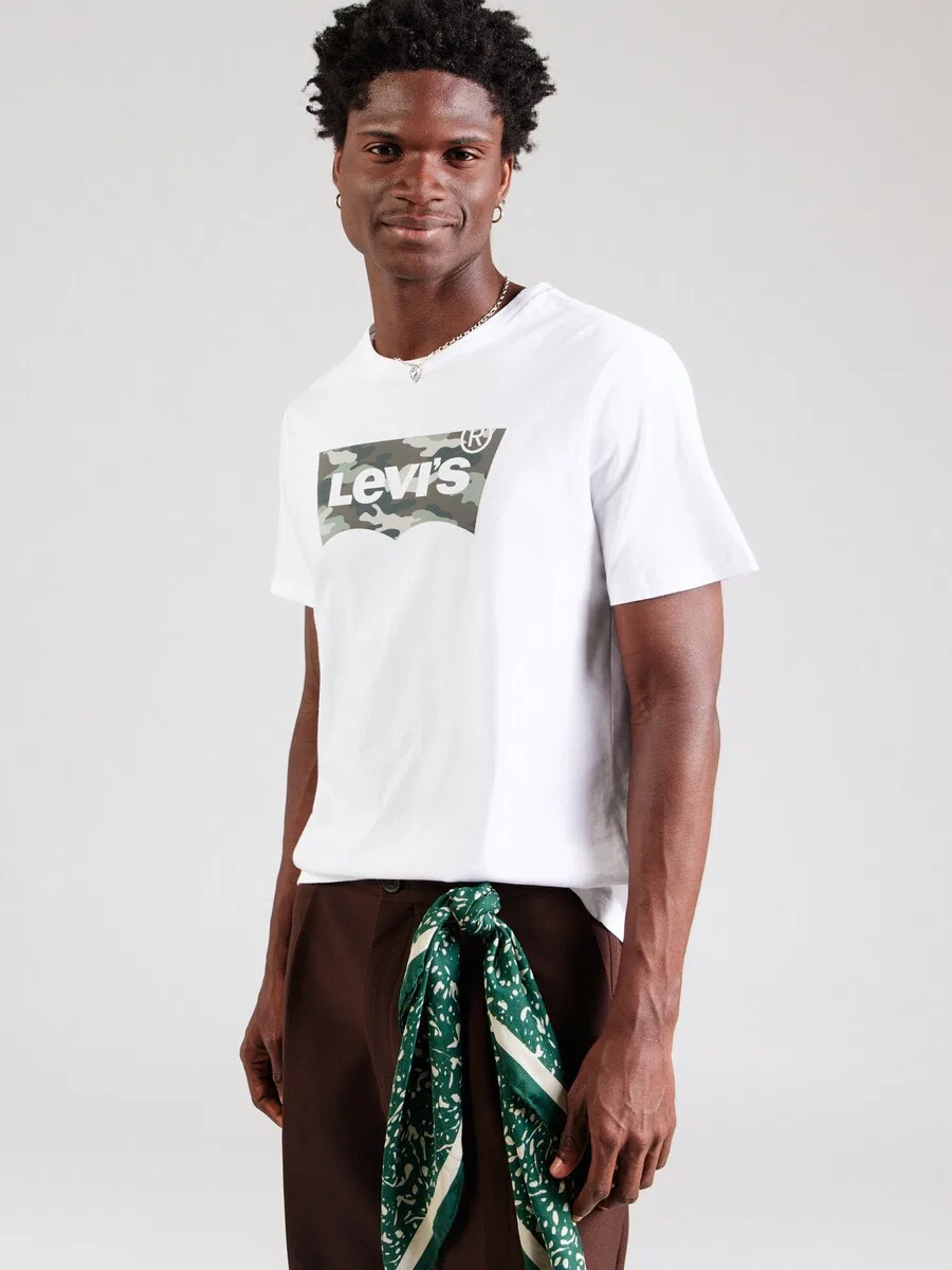 Футболка LEVI'S Regular Shirt Graphic Crewneck Tee в натуральном белом цвете — фото 2