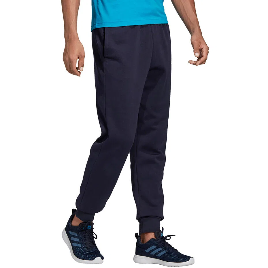 Мужские спортивные брюки с tapered кроем adidas Essentials Plain Tapered Pant FL, Blau — фото 4