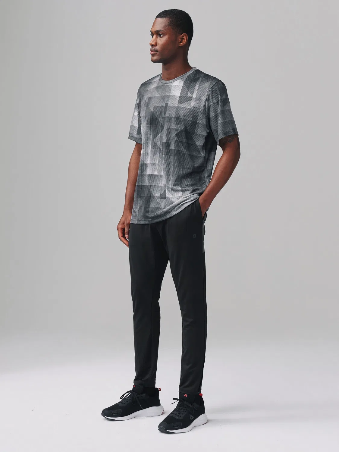 Джоггеры спортивные, Slim Fit, Active Woven Next, черные/серые — фото 2