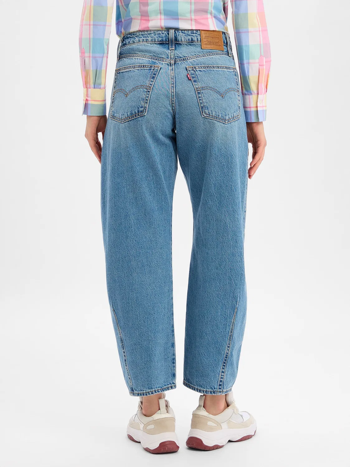 Женские джинсы свободные Baggy Dad Barrel Levi's, Medium Stone — фото 3