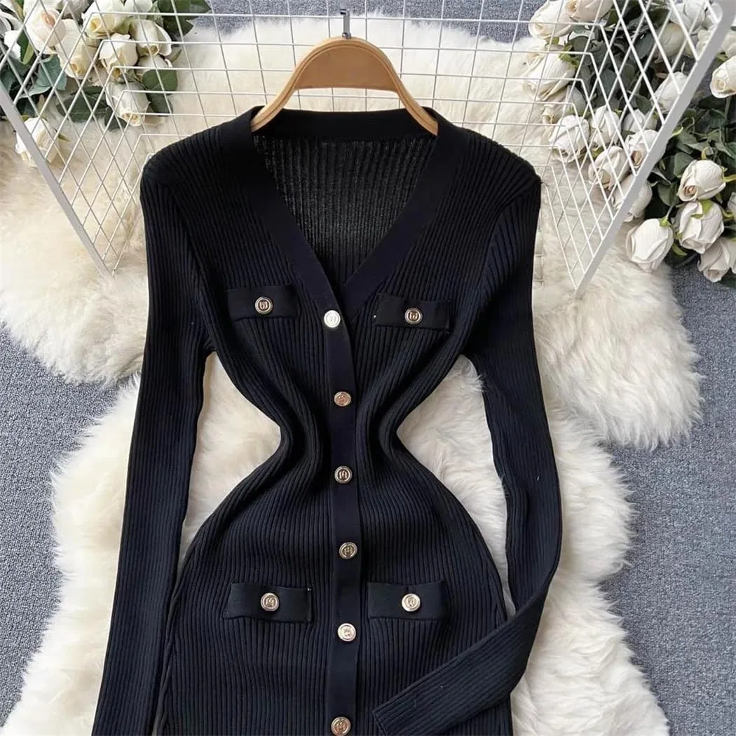 Женское вязаное платье миди с V-образным вырезом Korean Style, Black — фото 2