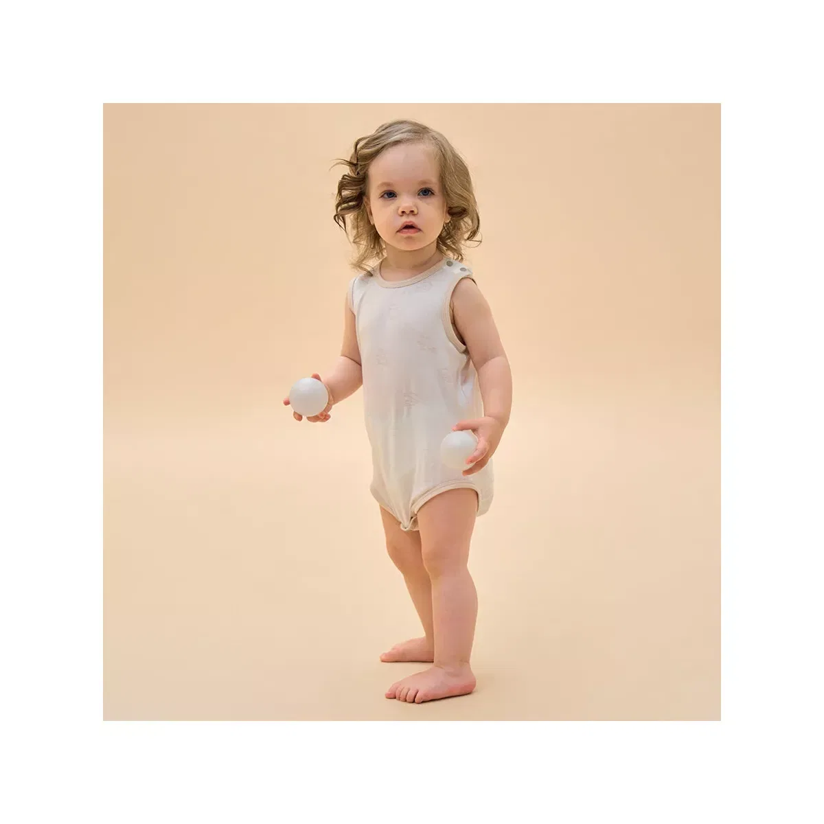 Детское боди без рукавов из TENCEL Modal Laimi Bloom, White Panda — фото 3