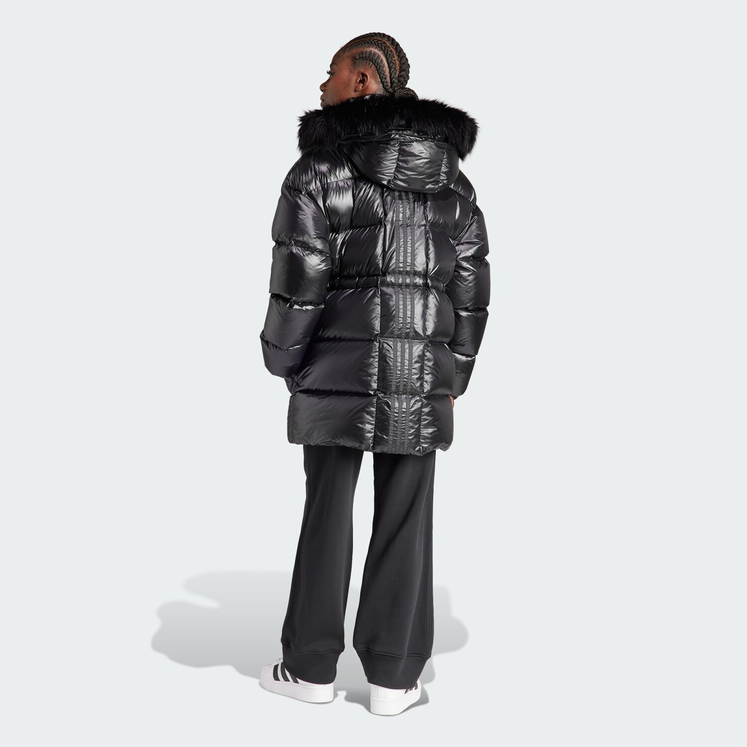 Длинный пуховик adidas Originals Puff Long с меховой отделкой, черный — фото 3