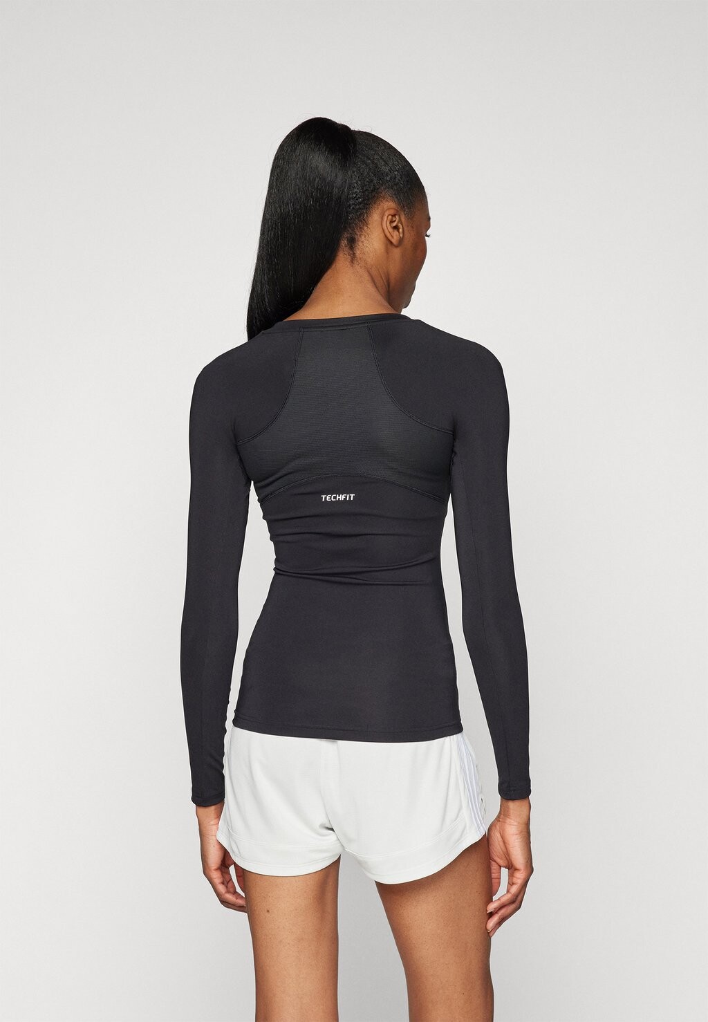 Топ с длинными рукавами Techfit Longsleeve Top adidas Performance, черный — фото 4
