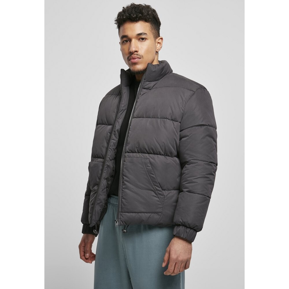 

Куртка Urban Classics Cropped Puffer, черный
