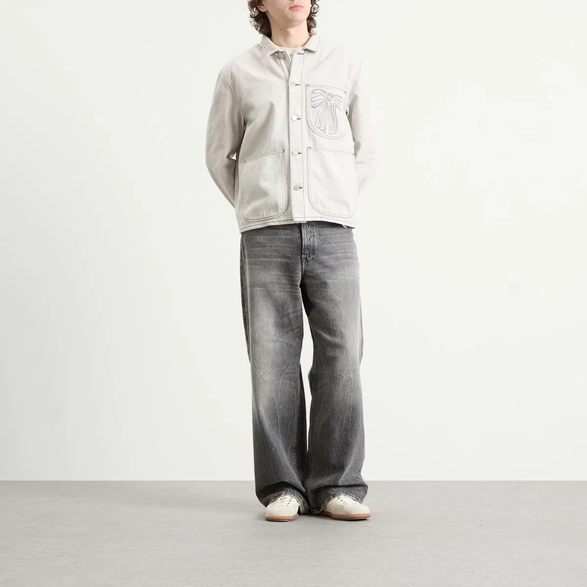 Джинсовая куртка-чумка с бантом Bow Acne Studios, White/Ecru — фото 4
