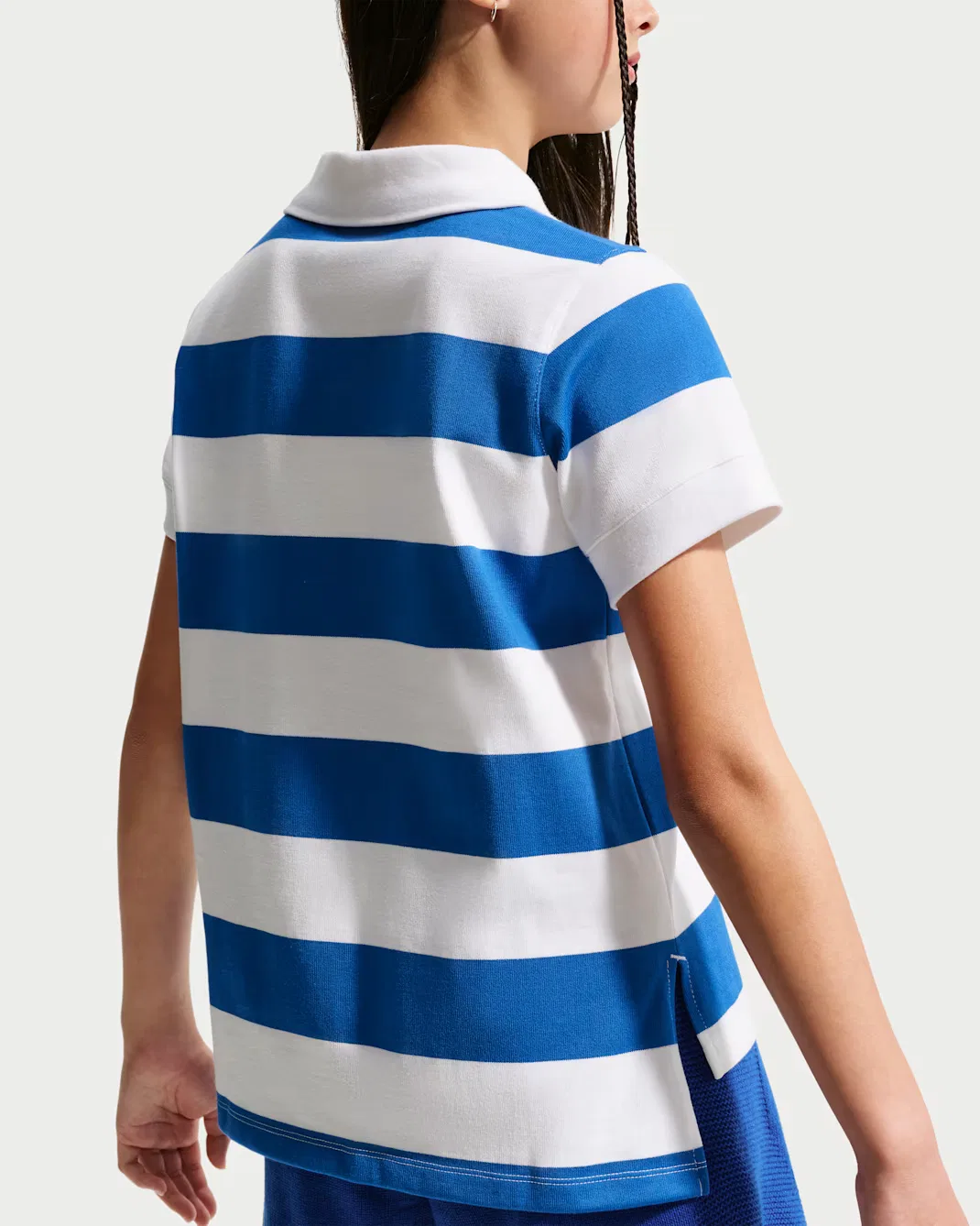 Поло с коротким рукавом для девочек (подростков) Nike Sportswear, Game Royal/White/Volt/White — фото 2