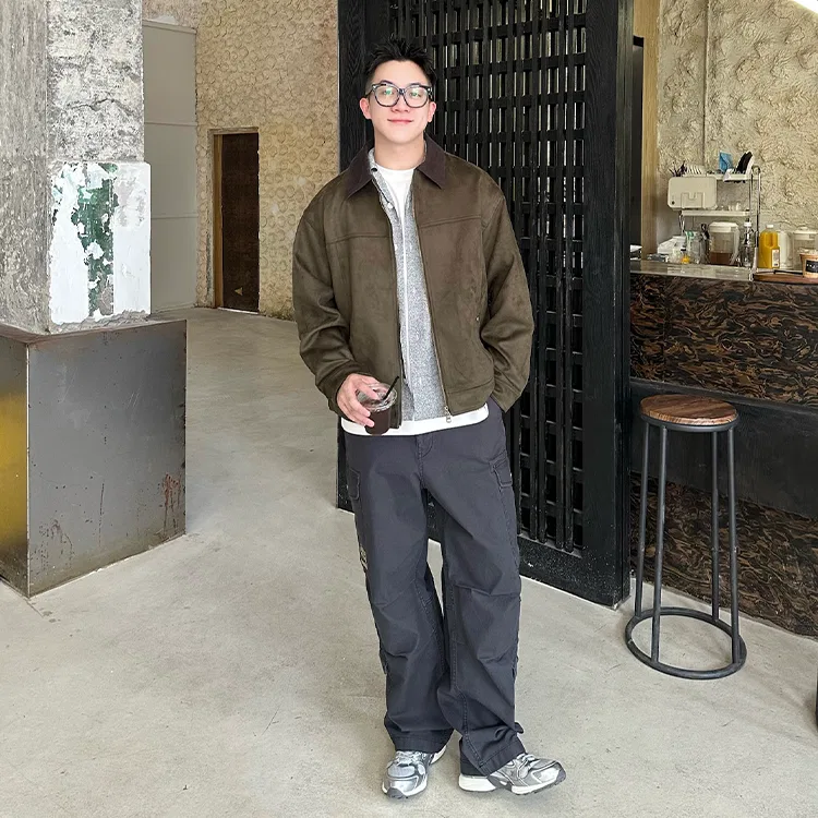 Детская куртка с отложным воротником из искусственной замши Модель Barnfit Jacket Teenie Weenie Men, Army Green — фото 4