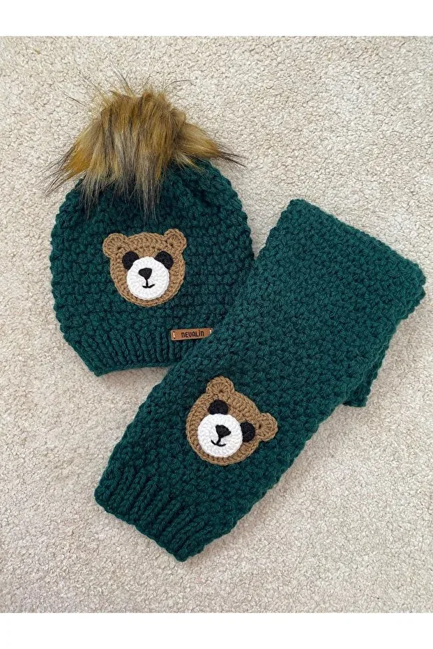Детский кардиган для мальчиков с принтом Hand knitted boy's cardigan, vest, scarf, beanie set of 3 with cute teddy bear detail Nevalin, Green — фото 4
