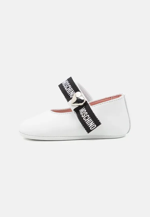 Первые туфли Moschino, белый/черный