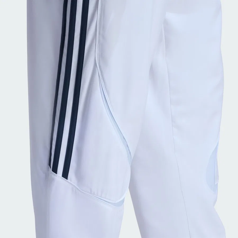 Спортивные брюки свободного кроя Teamgeist Adicolor adidas, Черно-белый — фото 4