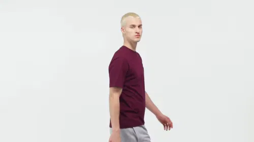 Мужская футболка с круглым вырезом Trefoil Essentials Adidas Originals, бордовый — фото 2