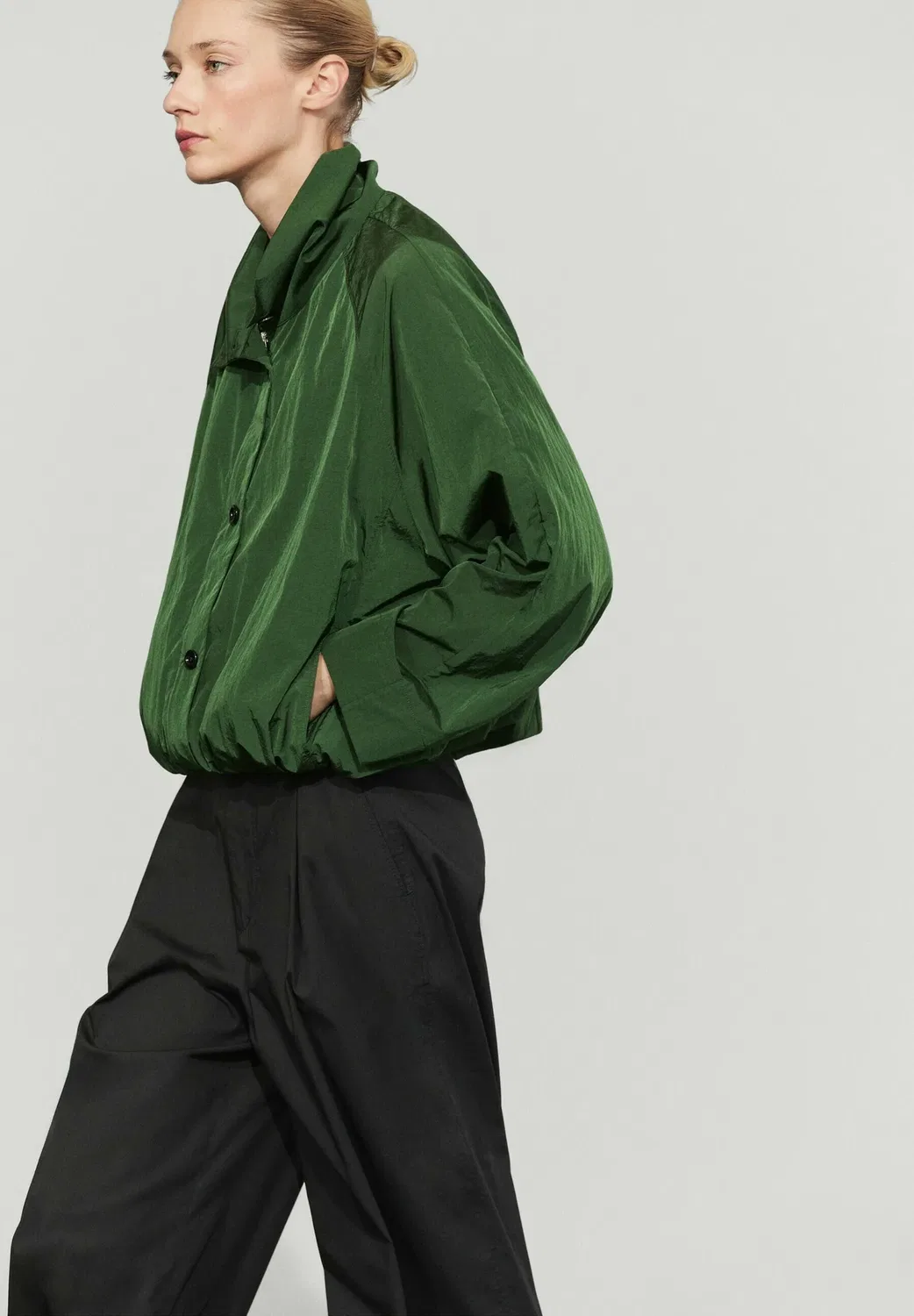 Техническая куртка-бомбер - летняя куртка Massimo Dutti, Green — фото 4