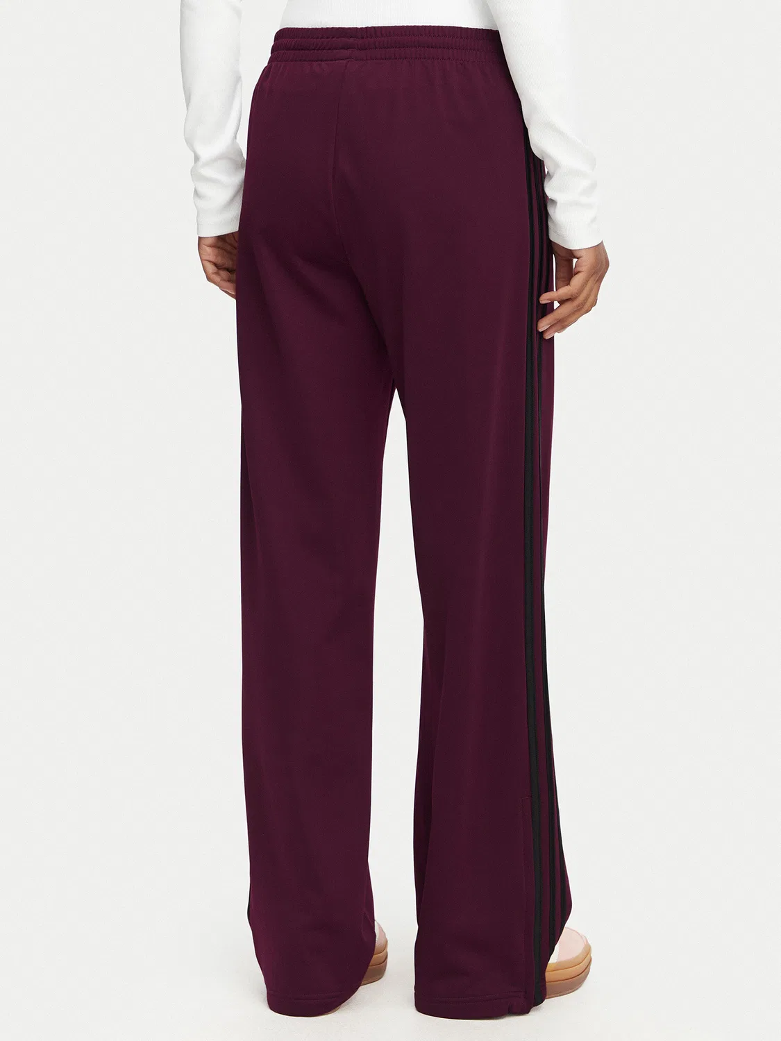 Женские спортивные брюки свободного кроя Firebird Loose Tracksuit Adidas, темно-красный — фото 3