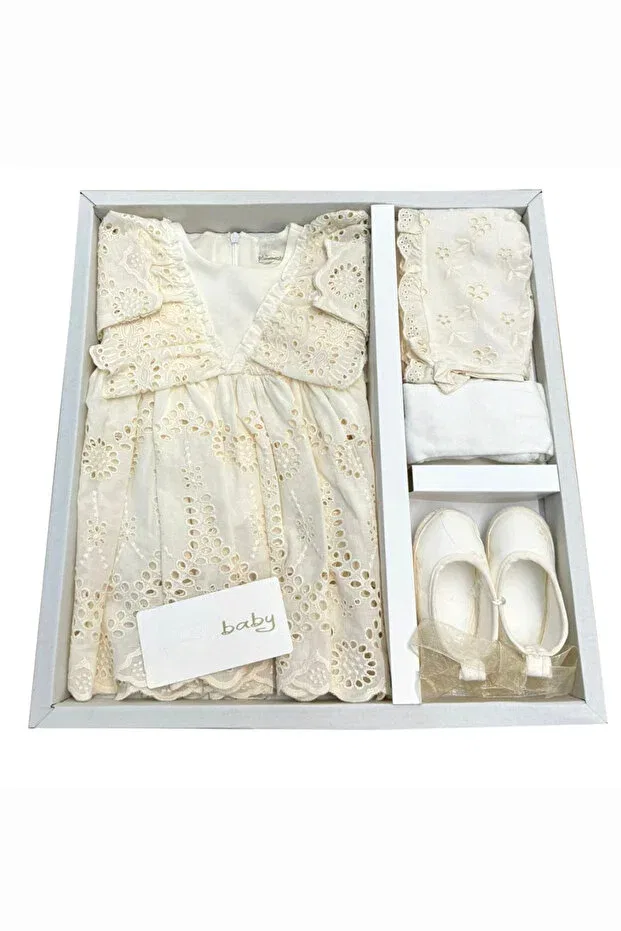 Детский комплект для девочек с вышивкой Begonia Cherub Baby, Beige