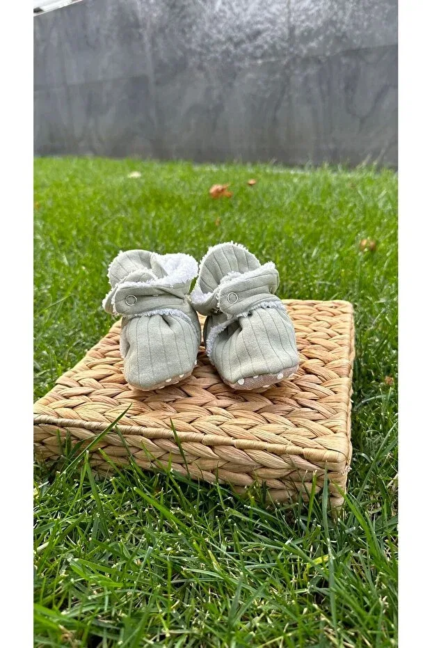 Детские пинетки с полосками Babydia, Green