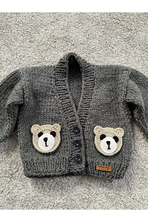 Детский кардиган для мальчиков вязаный Hand knitted cute teddy bear detailed boy's cardigan Nevalin, Dark Gray