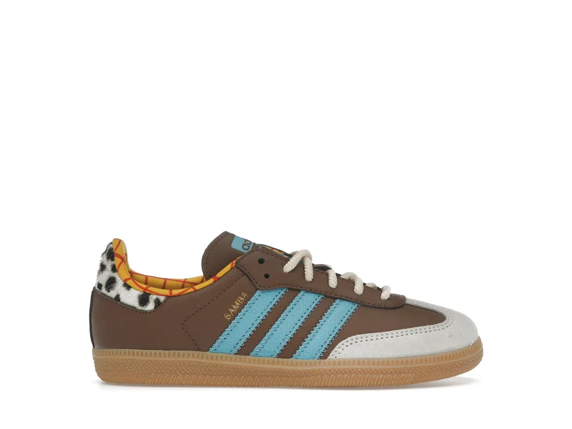 Детские кроссовки с принтом Toy Story Woody Samba OG Adidas, цвет Preloved Brown/Preloved Blue/Aluminum