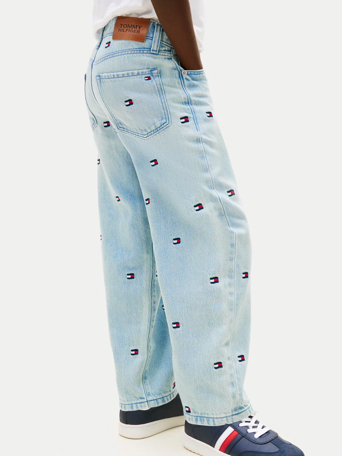 Джинсы свободного кроя для мальчика Wavy Flag Tommy Hilfiger, голубой — фото 4