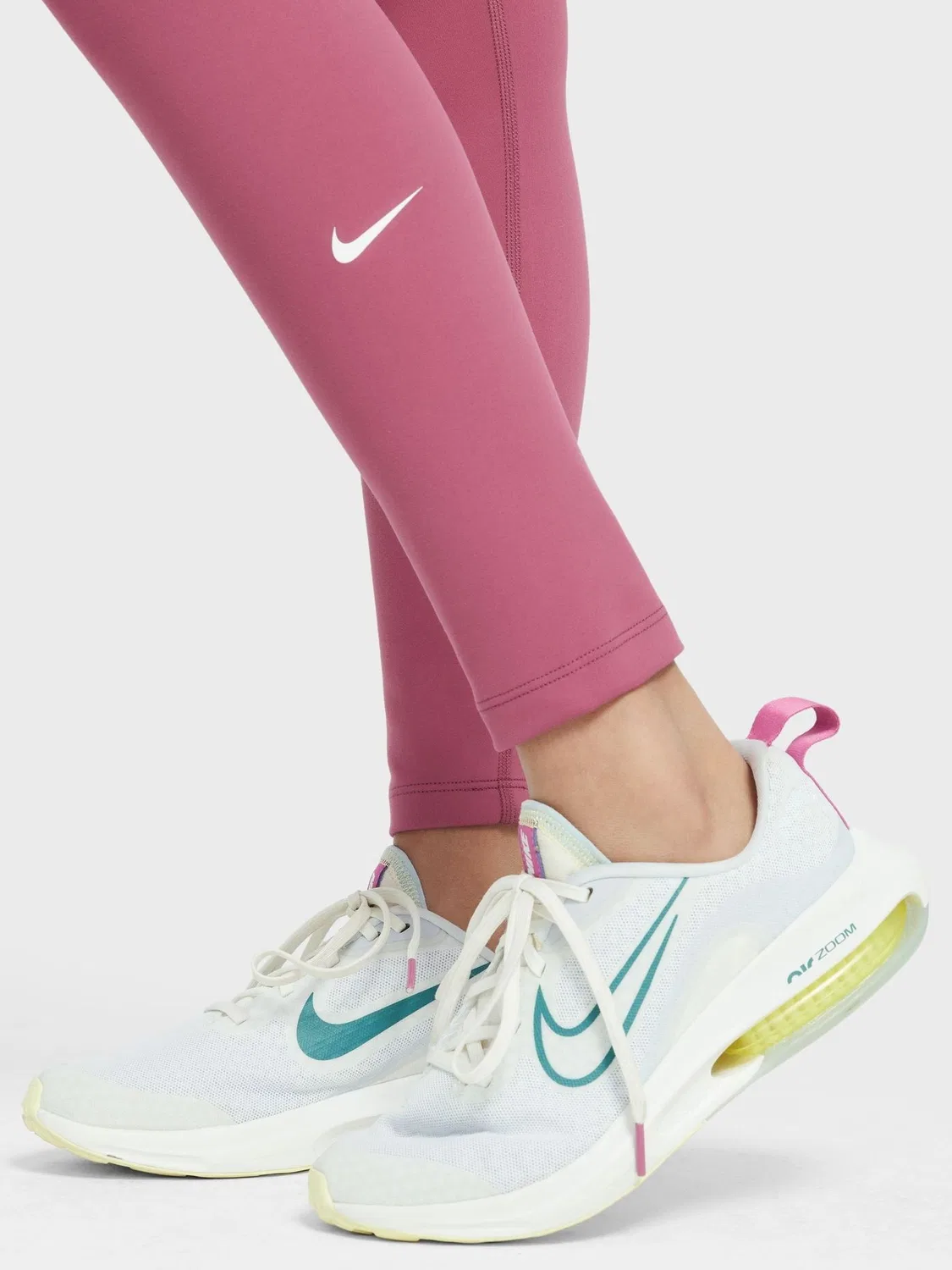 Леггинсы Nike One Dri-FIT с высокой талией, Peony Pink — фото 3