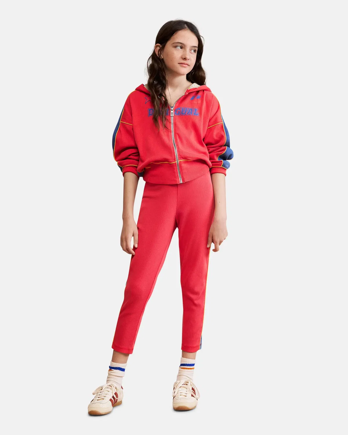 Детская спортивная кофта с капюшоном для девочек с принтом Desigual, Rojo — фото 2
