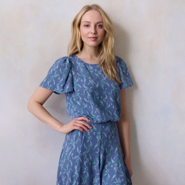 

Женский топ с круглым вырезом и расклешенными рукавами Lc Lauren Conrad, цвет blue willa wisteria
