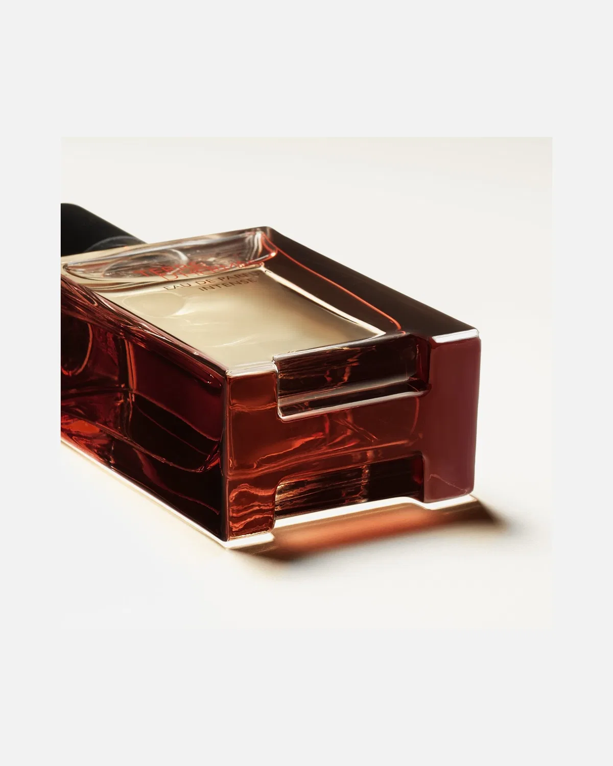 Парфюмированная вода terre d'hermès интенсивная, 50 Ml — фото 4