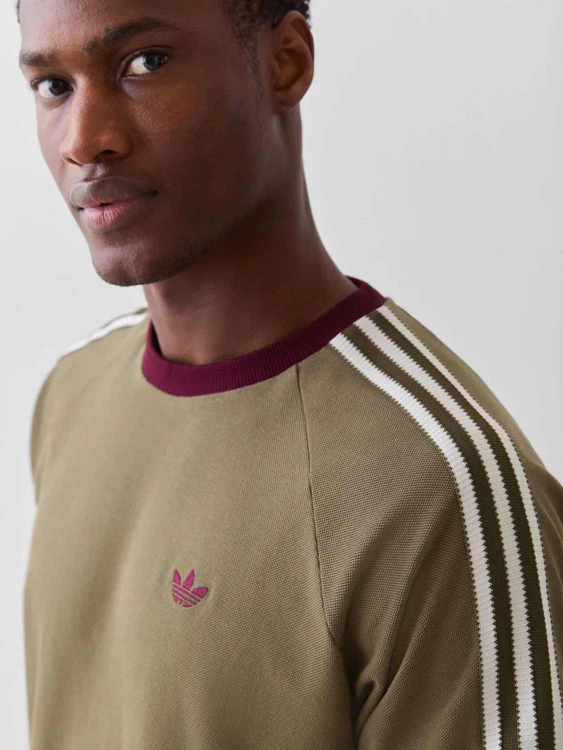 Футболка с коротким рукавом Britcore, adidas Originals, оливковый — фото 4