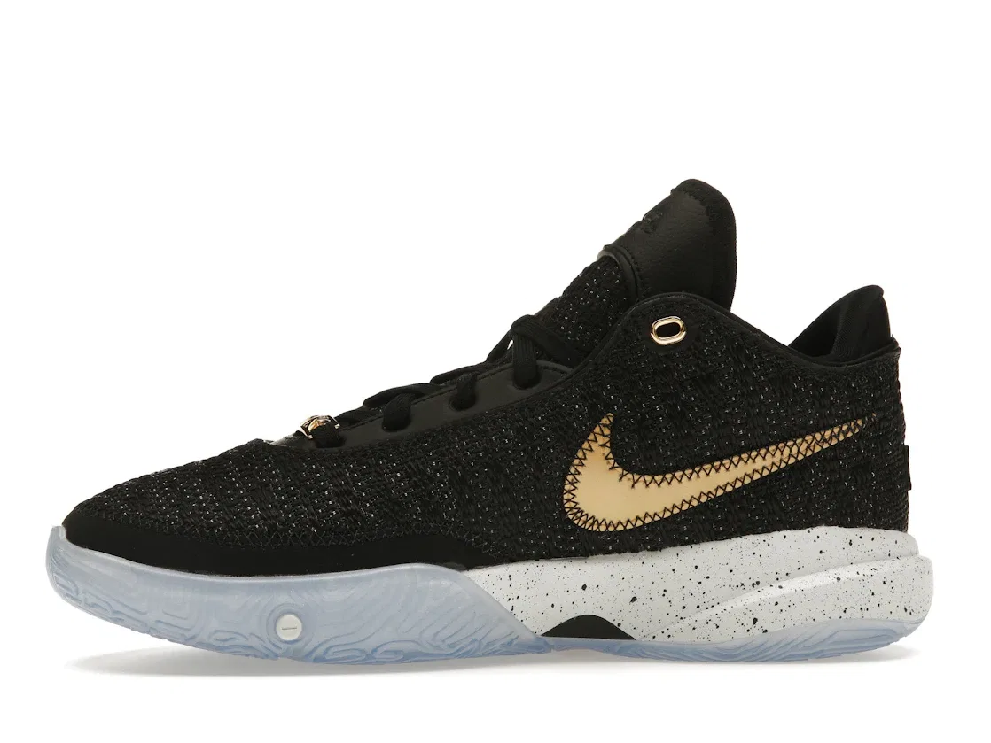 Детские кроссовки для мальчиков Nike LeBron 20, Black/Metallic Gold/White/Pure Platinum — фото 3