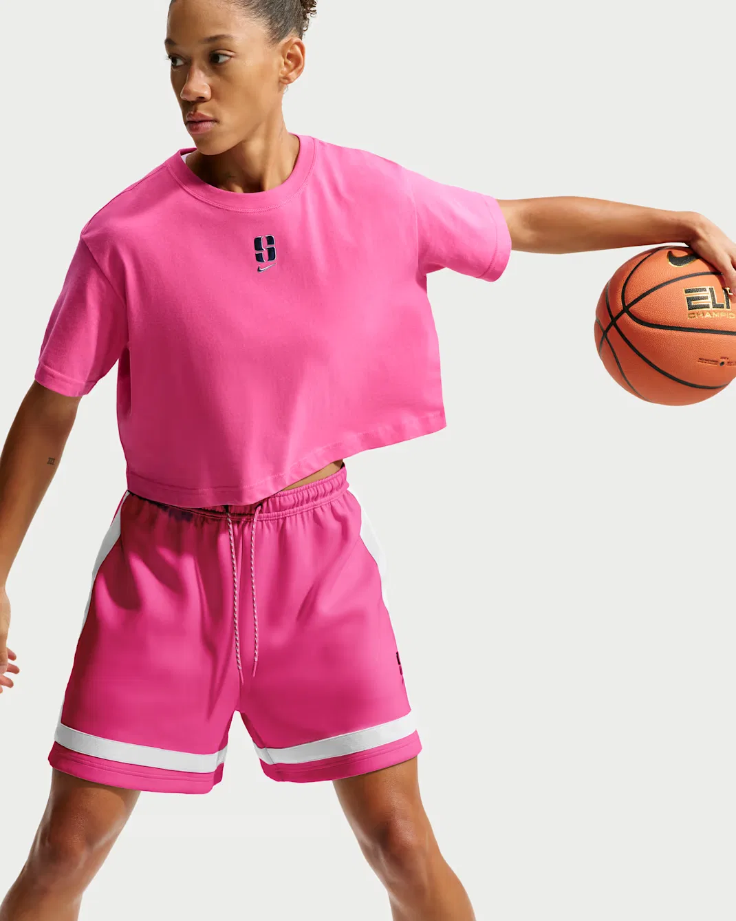 Футболка Nike Dri-FIT Sabrina, Desert Pink