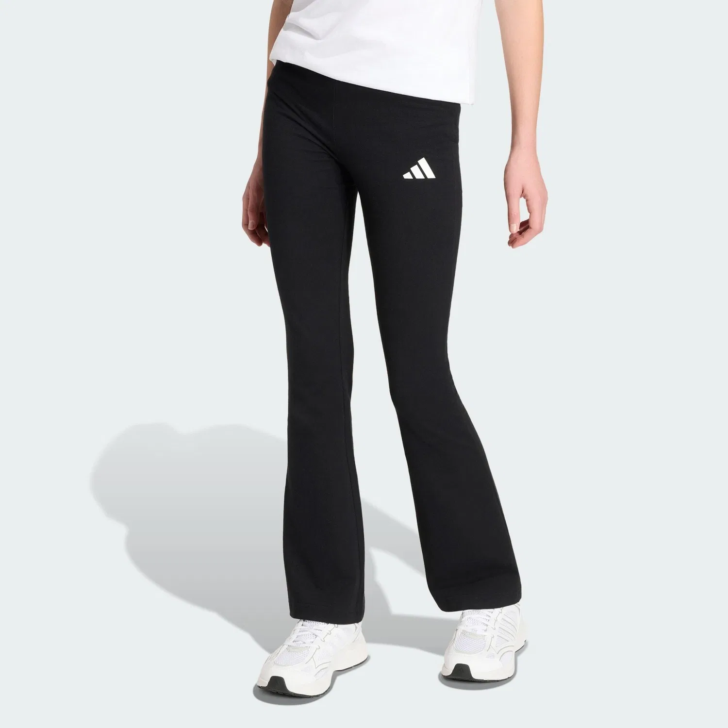 Детские леггинсы с расклешенным низом Essentials Adidas, Schwarz Weiss — фото 2