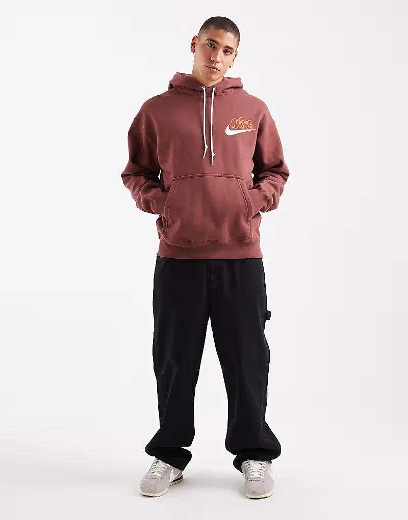 Толстовка с капюшоном и графикой Solo Swoosh Nike, коричневый — фото 2