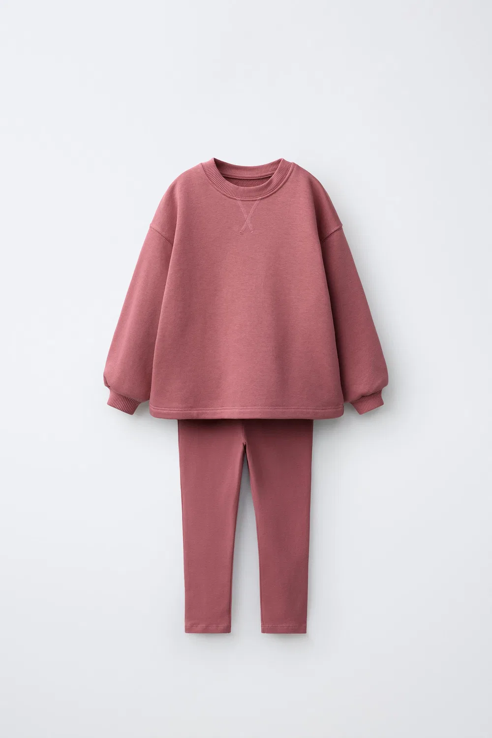 Однотонный комплект из толстовки и леггинсов. ZARA, 140
