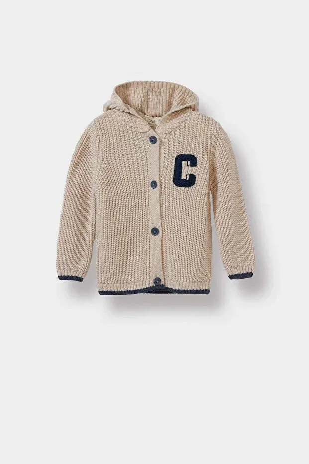 Детский кардиган для мальчиков с принтом Knitwear hooded letter embroidered buttoned cardigan baby boy c8863a524au Defacto, Ecru