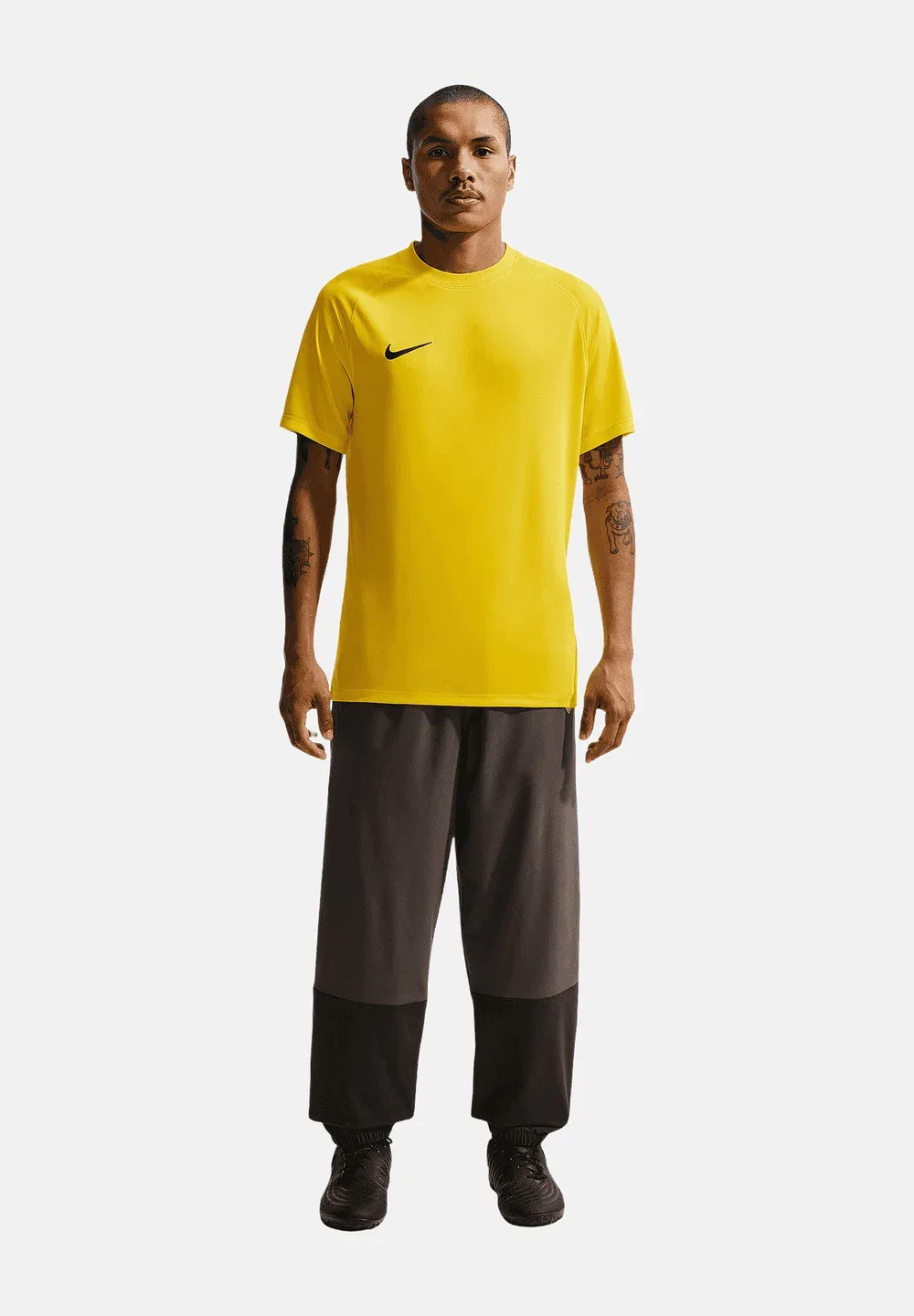 Спортивная футболка Nike Performance, Gelbschwarz — фото 2