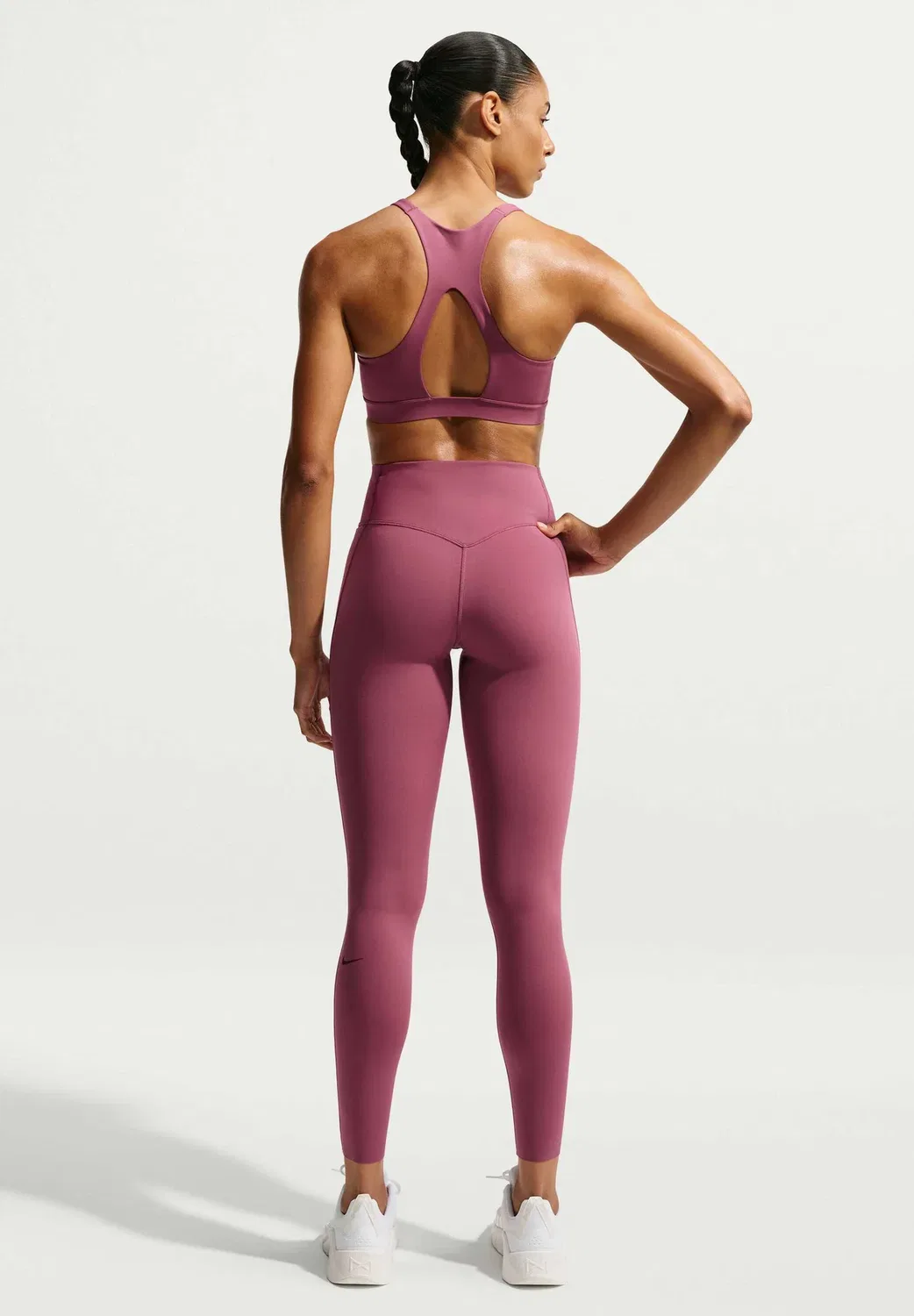 Universa - леггинсы Nike Performance, Pink Smoke/Pink Smoke/Mystic Dates — фото 3