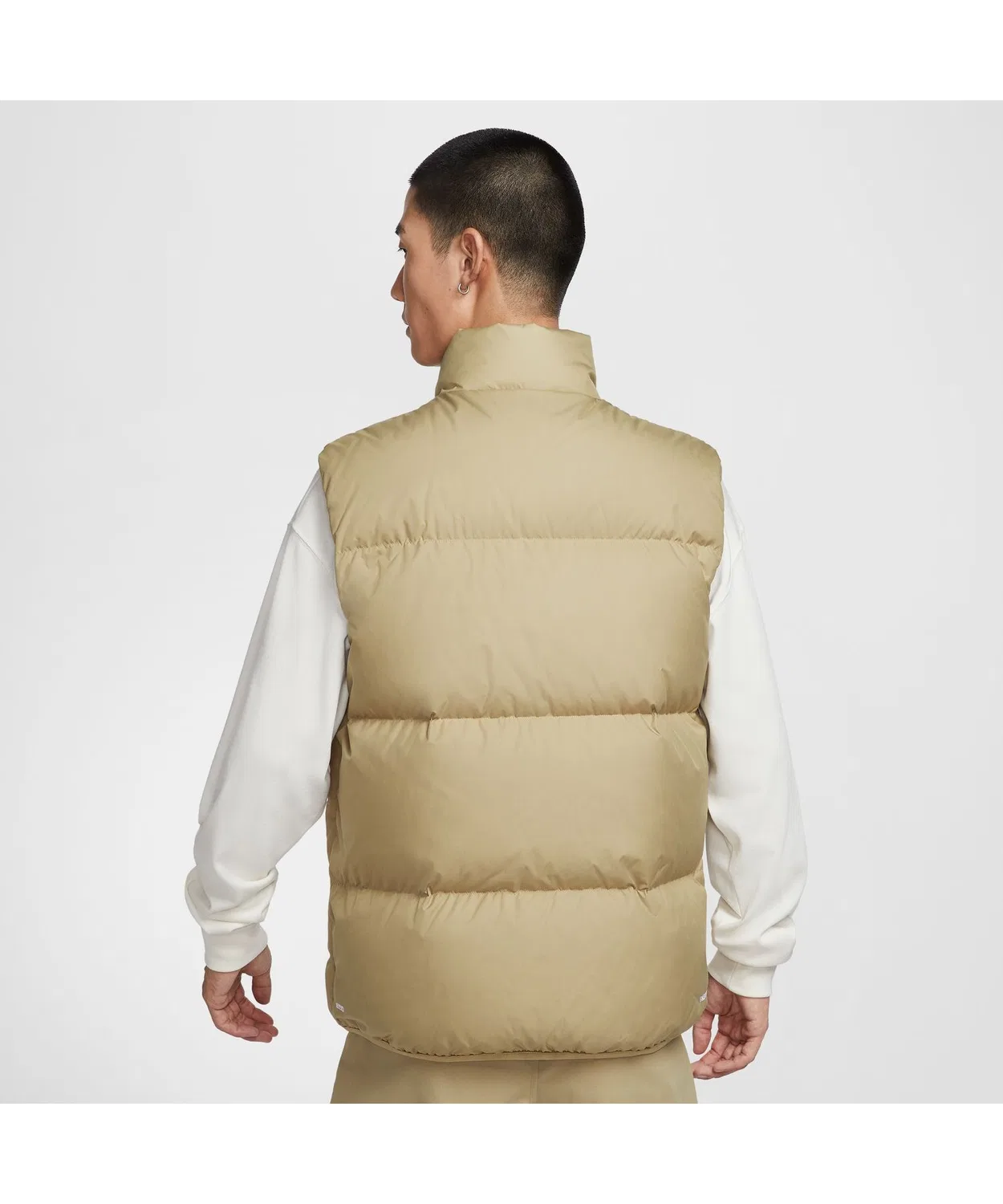 Мужской ветрозащитный жилет Nike Therma-FIT Club Puffer Vest, Beige — фото 2