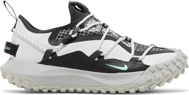 Кроссовки Nike ACG Mountain Fly Low SE 'White Anthracite', белый - фото