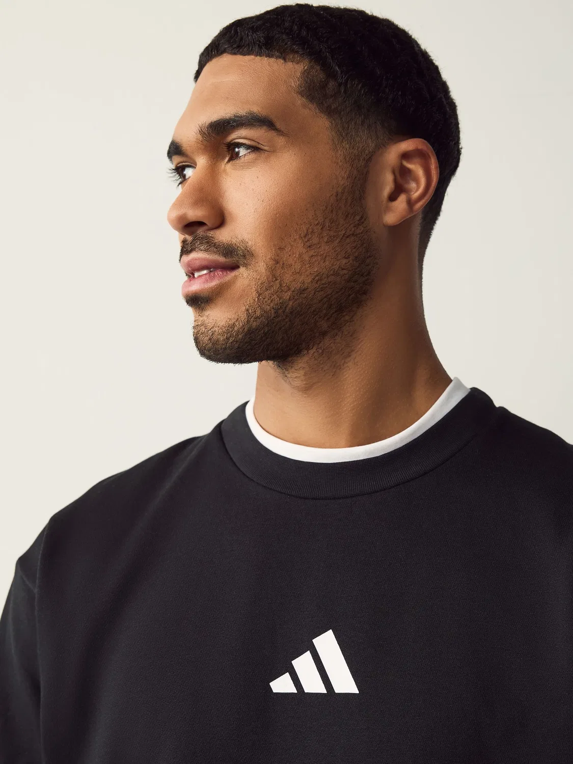 Свитшот Feelcozy Fleece adidas, черный — фото 4